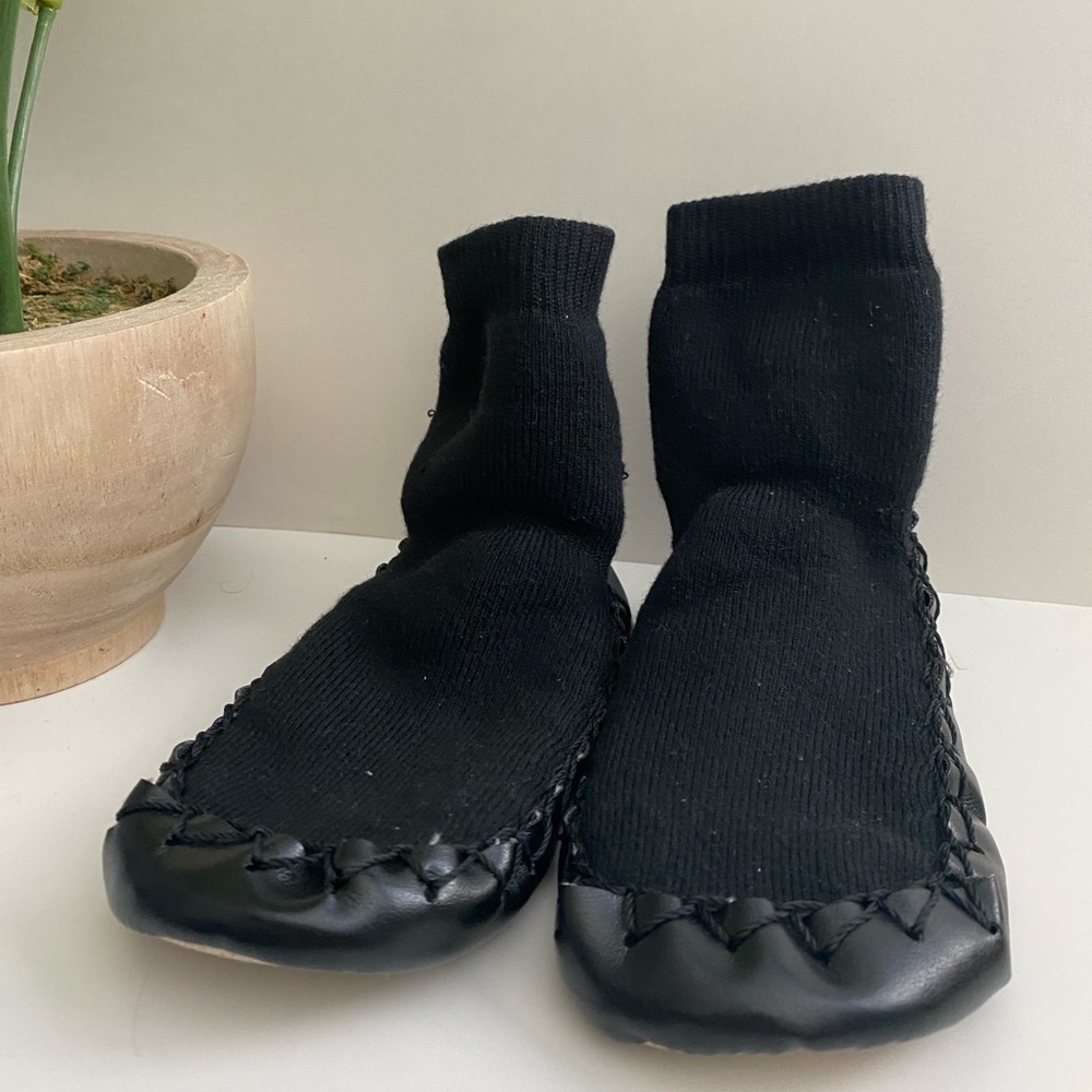Hanna Andersson | slipper moccasins 7-9